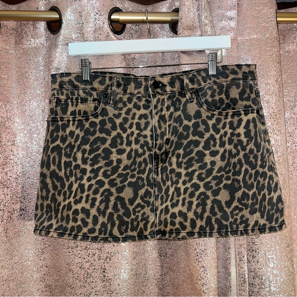 Good American Women’s Leopard Pattern Mini Skirt